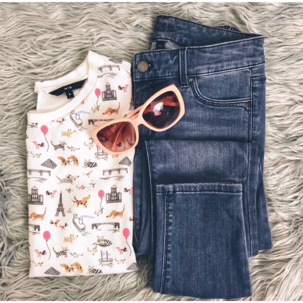 White House Black Market Skinny Jean